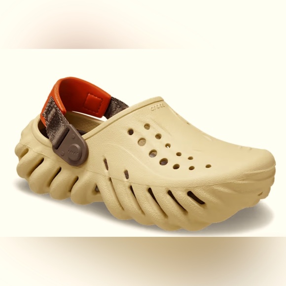 CROCS KIDS' ECHO CLOG - Picture 1 of 6
